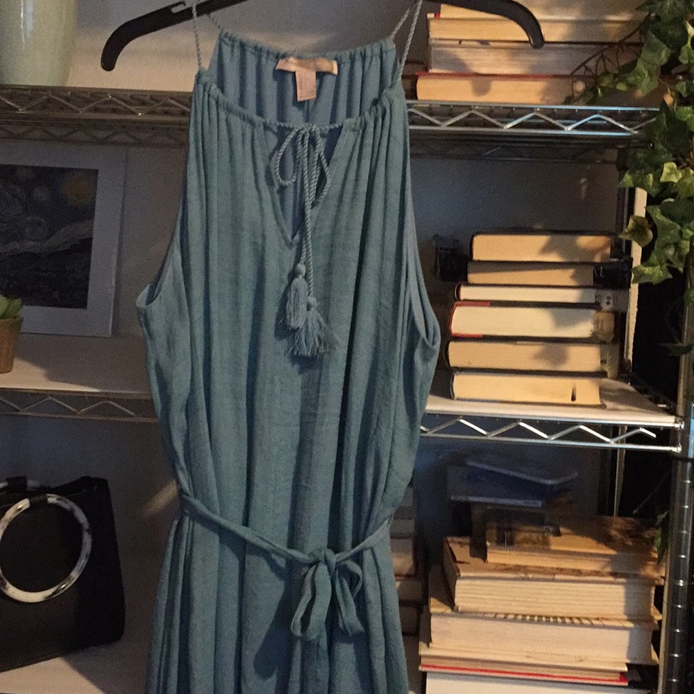 Forever 21 maxi dress lite teal, like new!